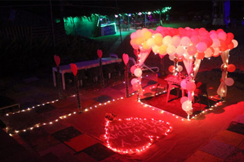 Best Selling Candlelight Dinner Packages in North Goa, beach dinners for couples