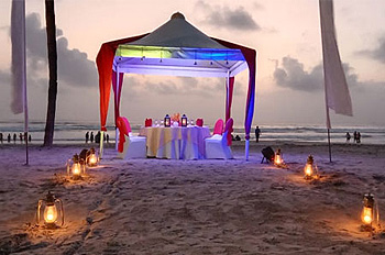 Best Selling Candlelight Dinner Packages in North Goa, beach dinners for couples